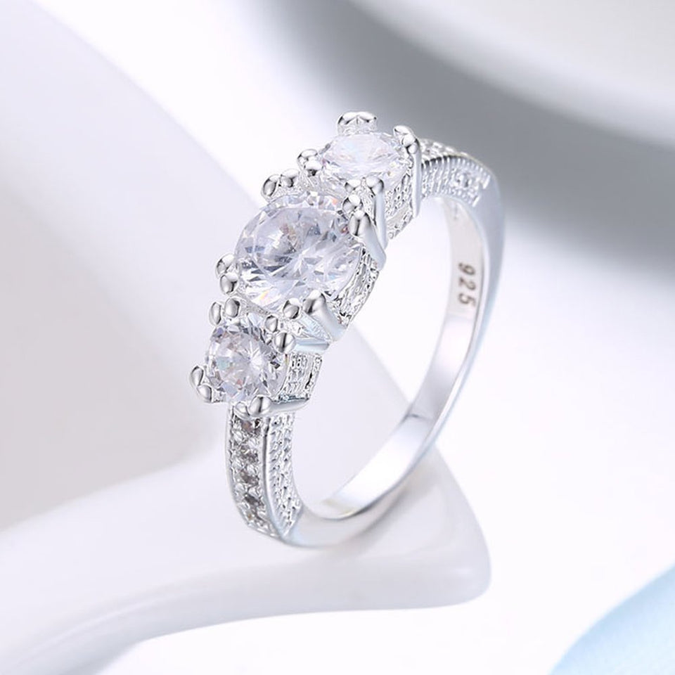 Luxury diamond Ring Engagement Rings Woman jewelry Romantic Ring Gift Wedding Ring For Women